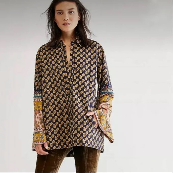 NWT Free People Justine Tunic Top in Midnight Bloom Z450-4 - Picture 2 of 7